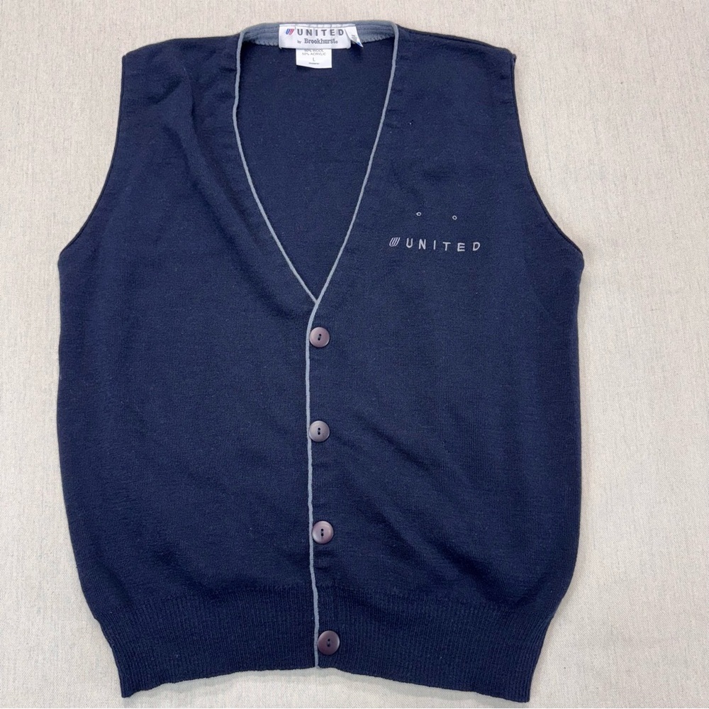 United by Brookhurst Uniform Sweater Vest Button Front Wool Blend Blue Mens L